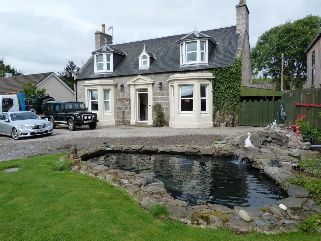 Waverley Villa Grantown-on-Spey Exterior foto